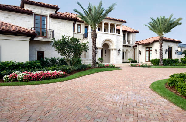 Best Driveway Paving Contractor  in North Bend, WA